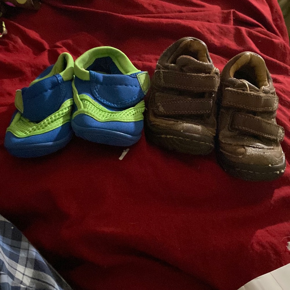 Kids shoes